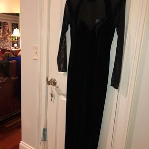 Long Velvet Black Dress